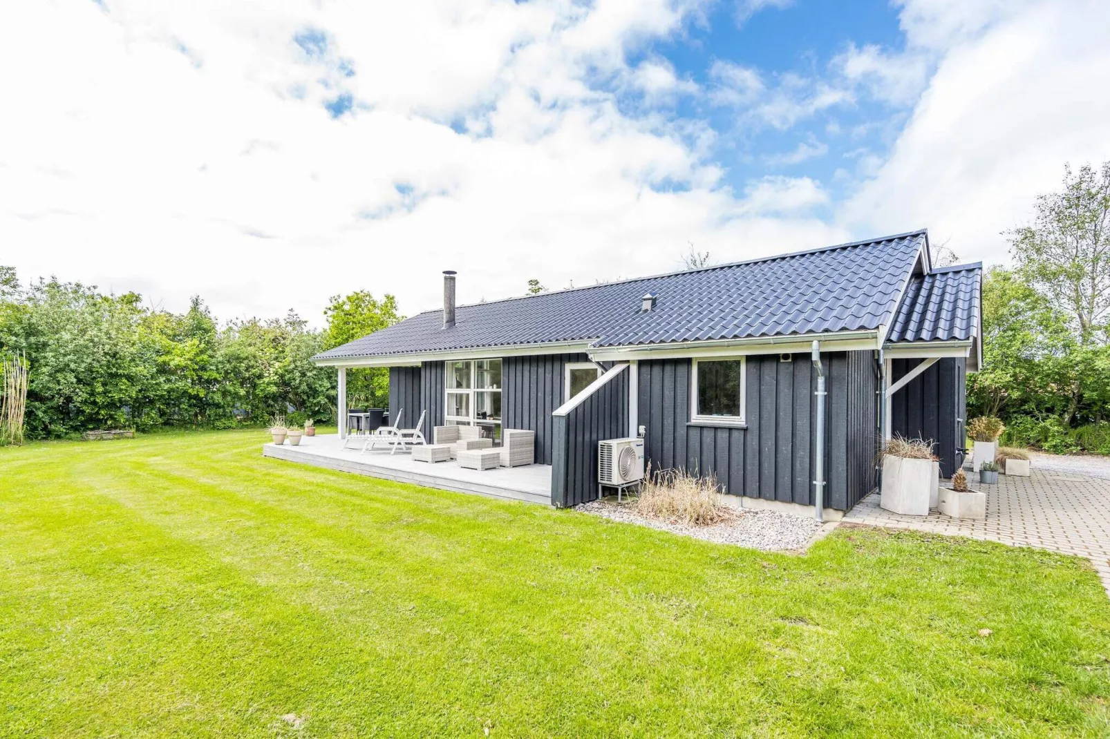 6 person holiday home in Hemmet