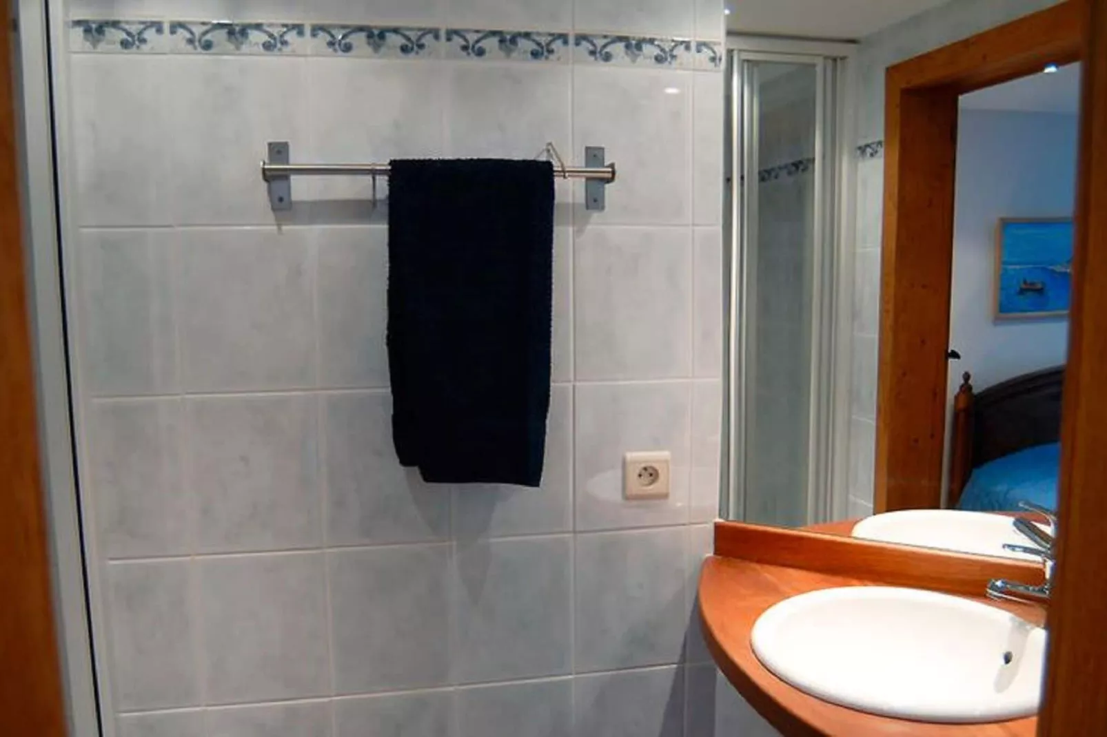 Le Prery-Bathroom