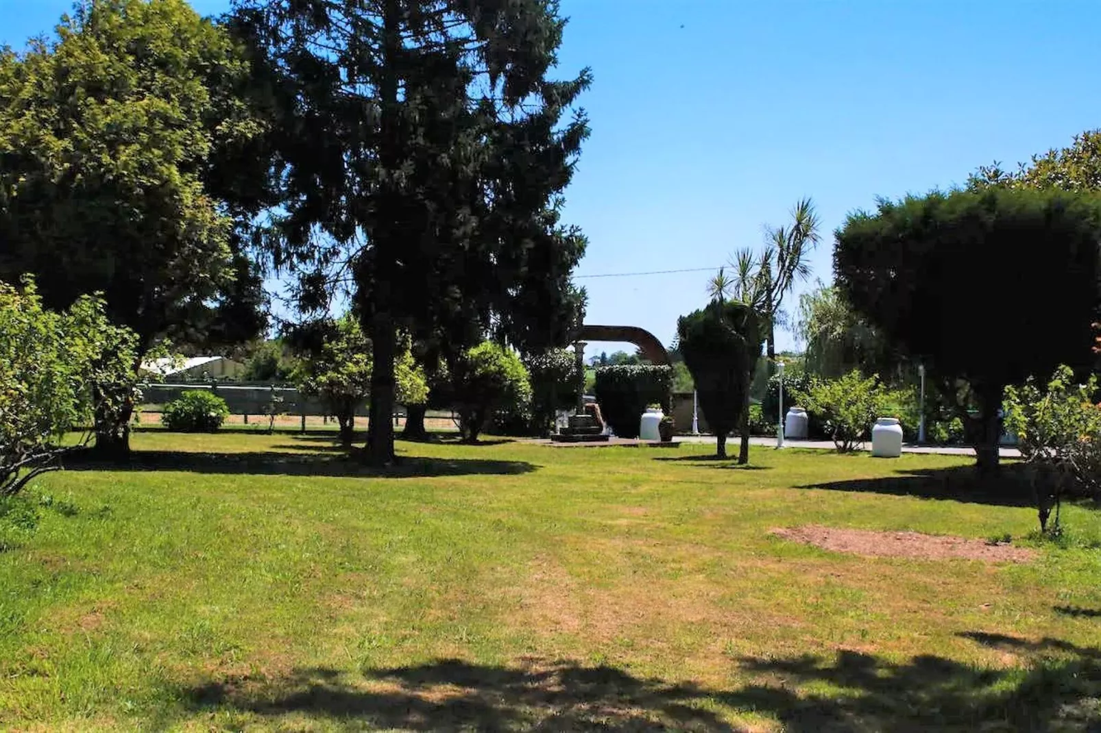 Hacienda Lugar de Sinde-View summer