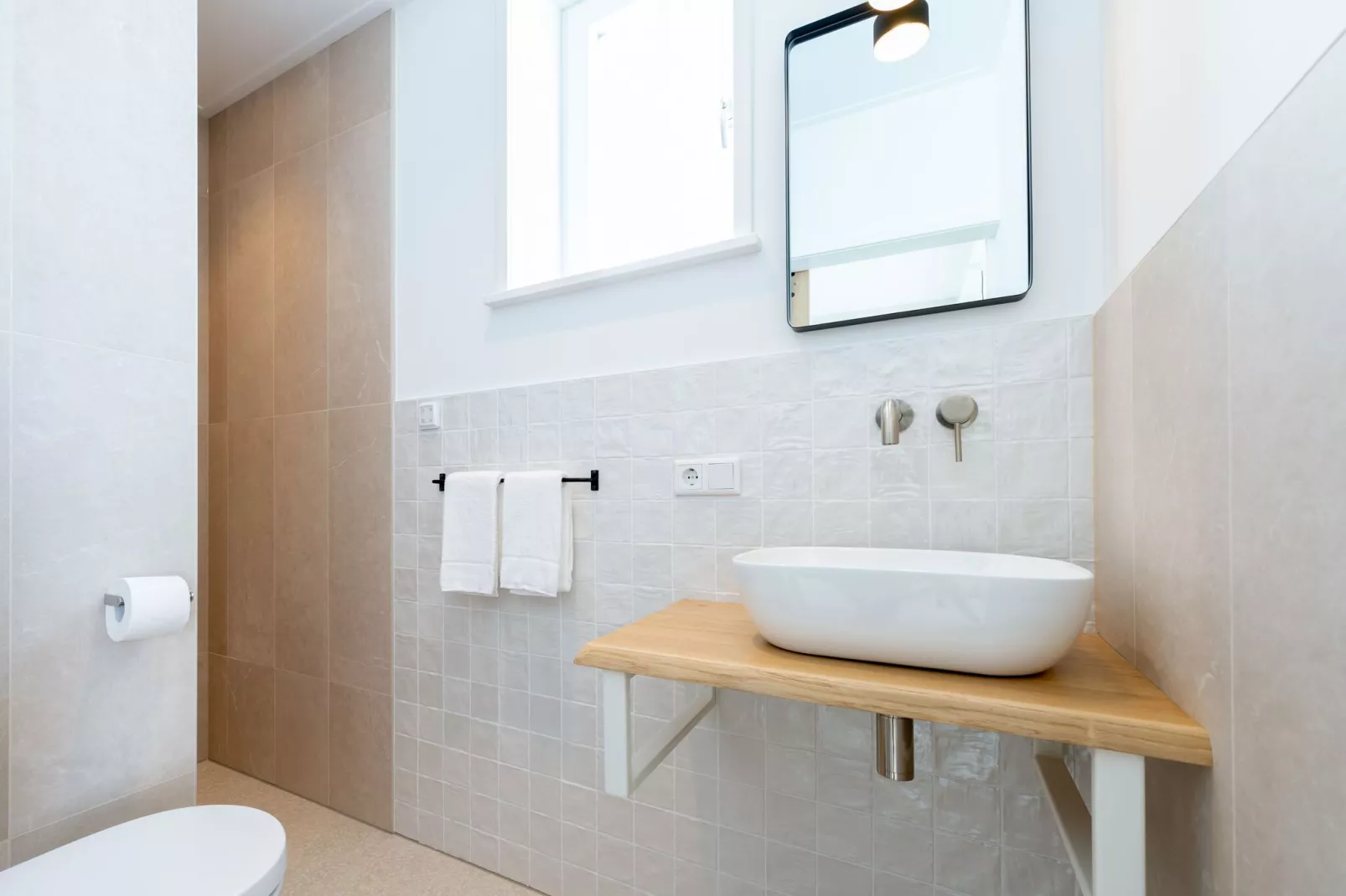 Slow living Suite 2 Oostkapelle-Badezimmer