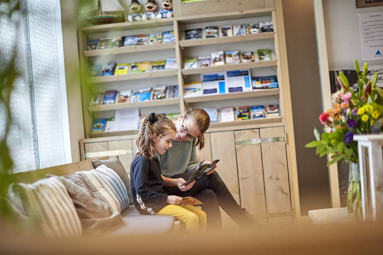 Vakantiepark Hof van Zeeland  7-Parkeinrichtungen