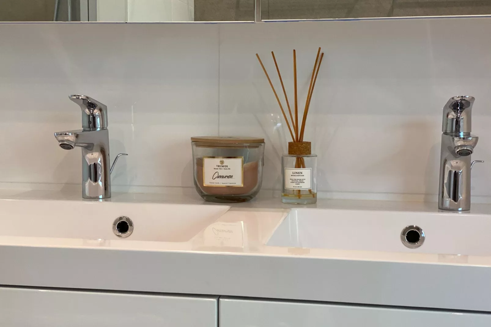 Waterhoenlaan 8-Bathroom
