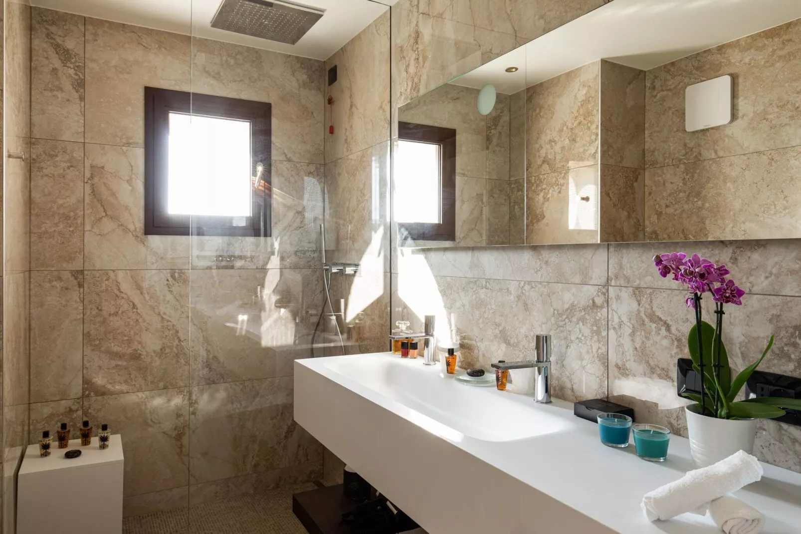 Colombara-Bathroom