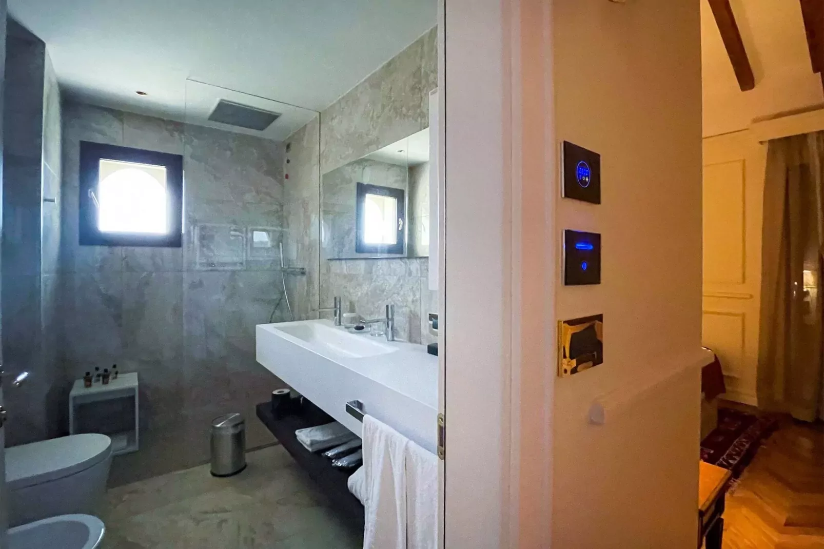 Colombara-Bathroom
