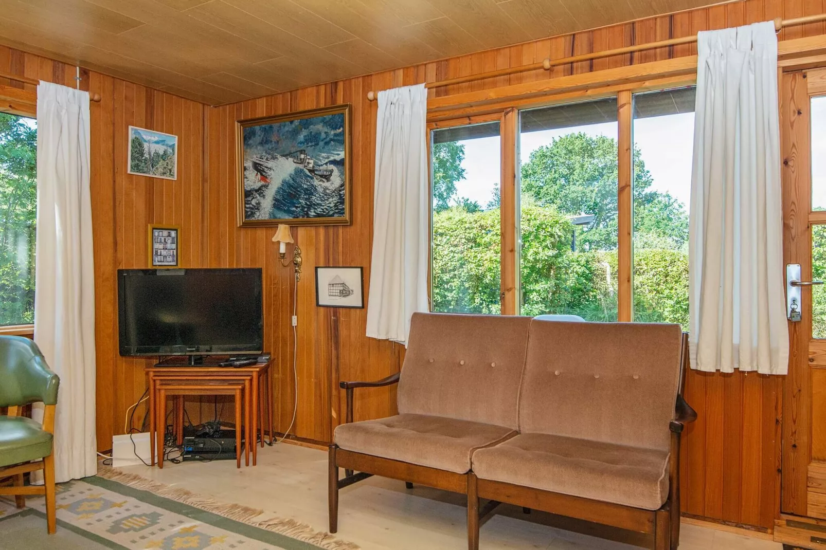 4 person holiday home in Grenaa-By Traum