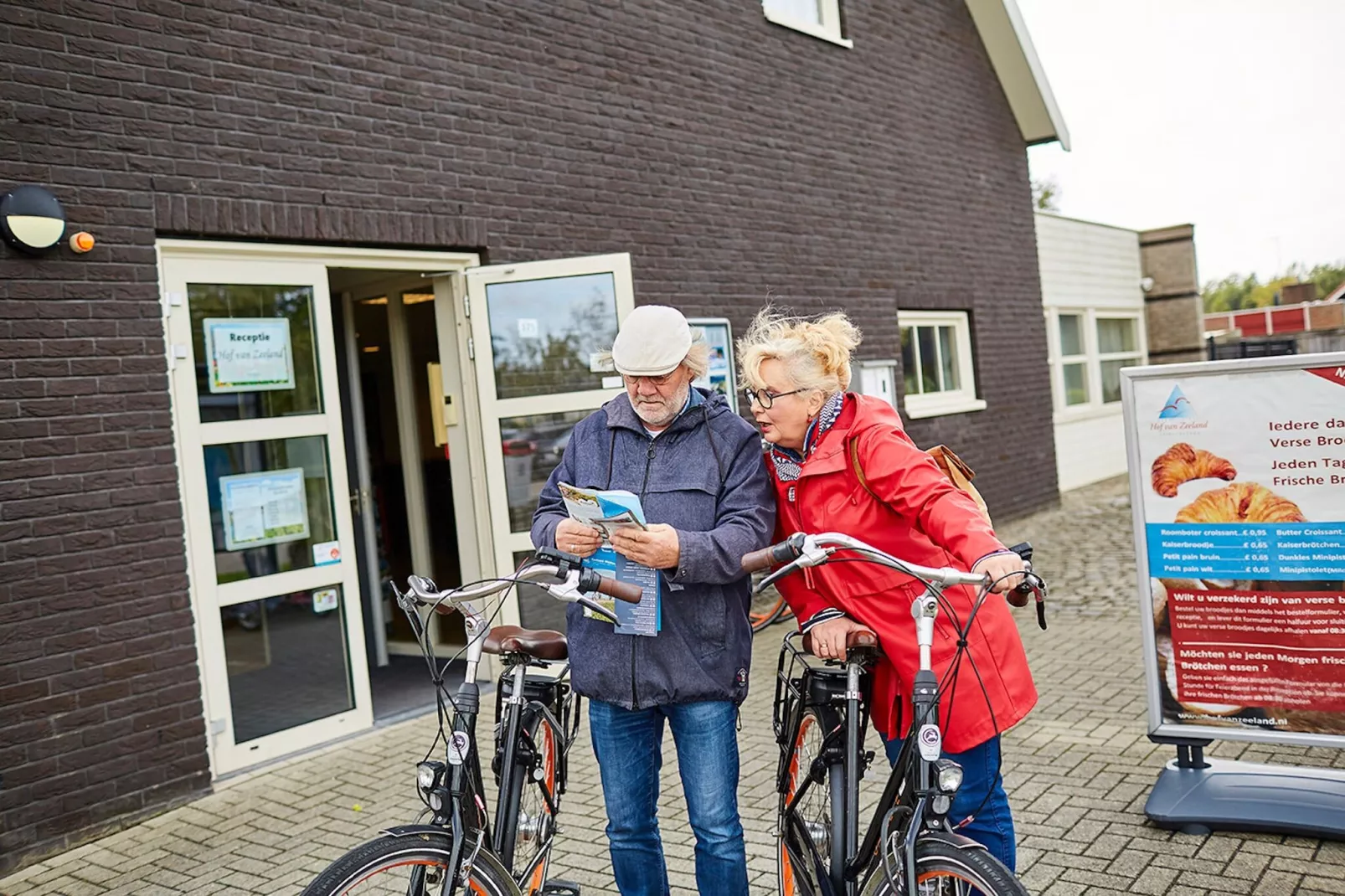Vakantiepark Hof van Zeeland  8-Park facilities