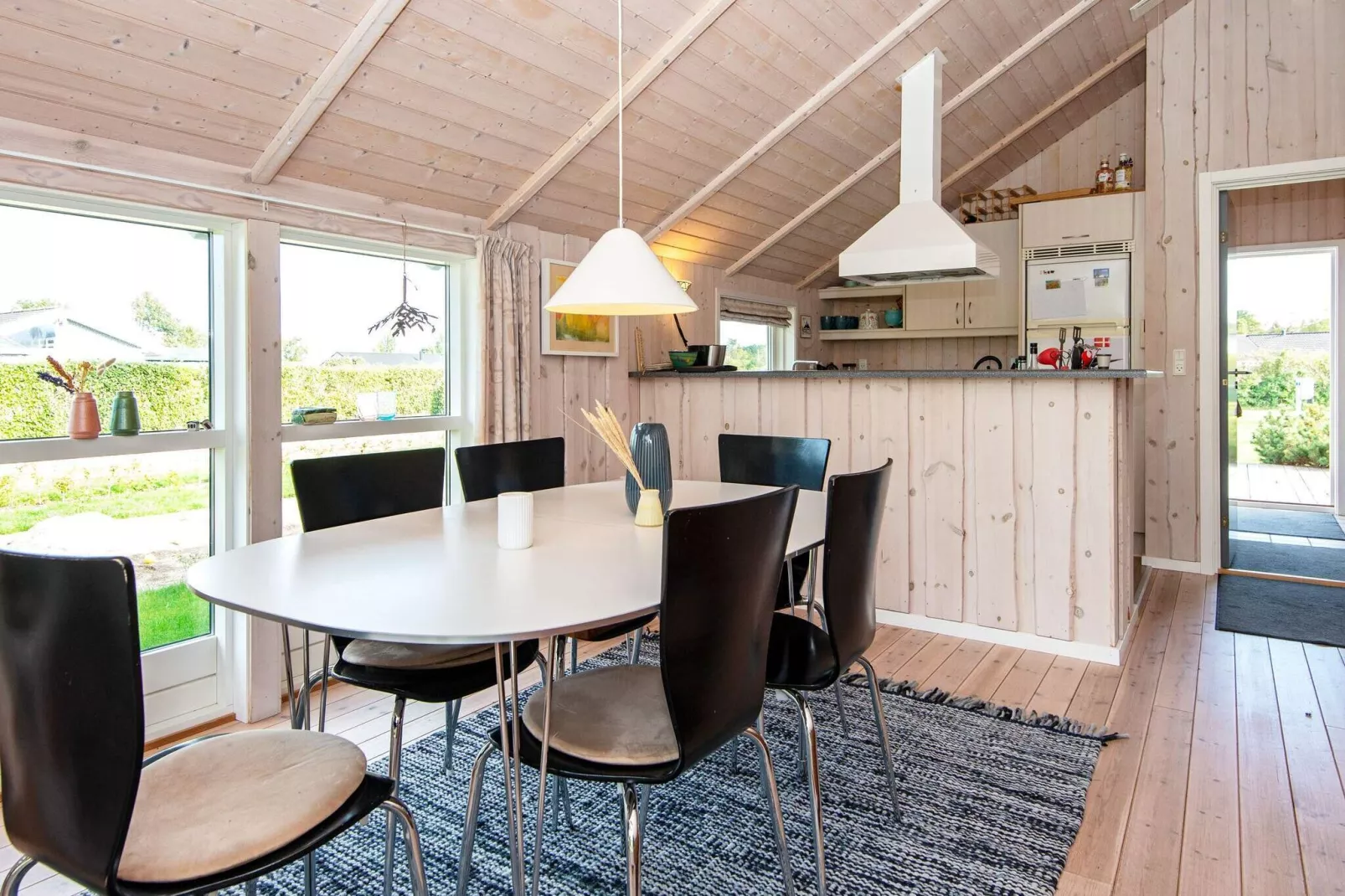 Comfortable Cottage with Large Grounds - By Traum Ferienwohnungen-Indoor