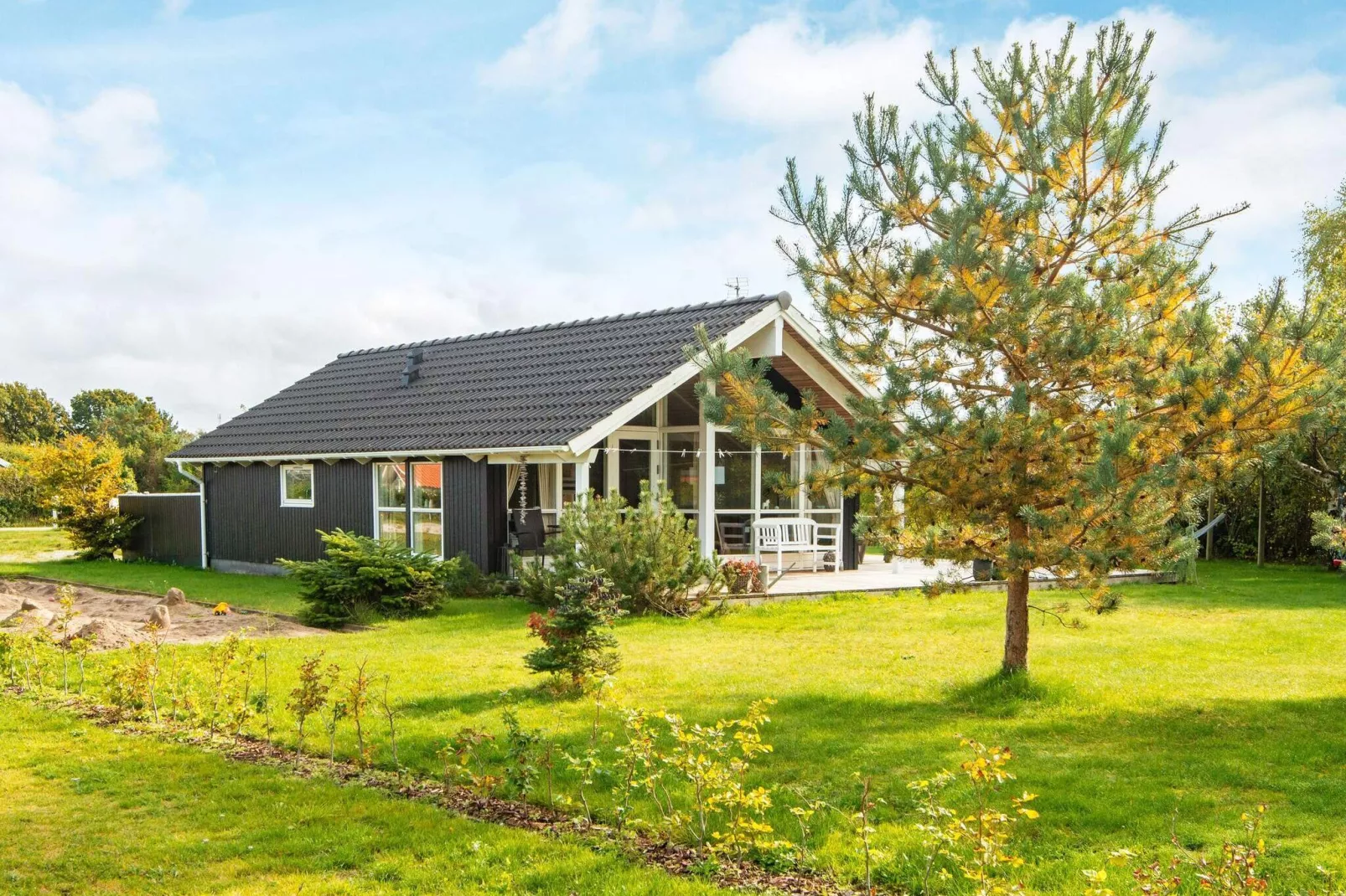 Comfortable Cottage with Large Grounds - By Traum Ferienwohnungen-View
