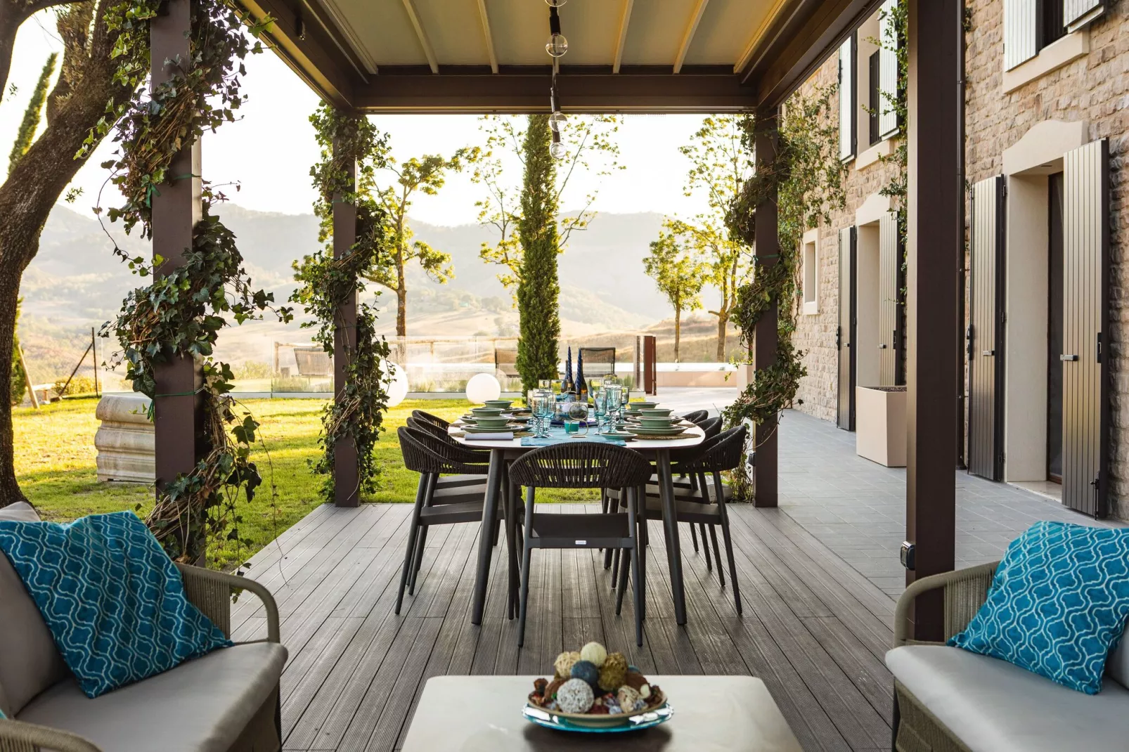 Tamburina-Terrace balcony