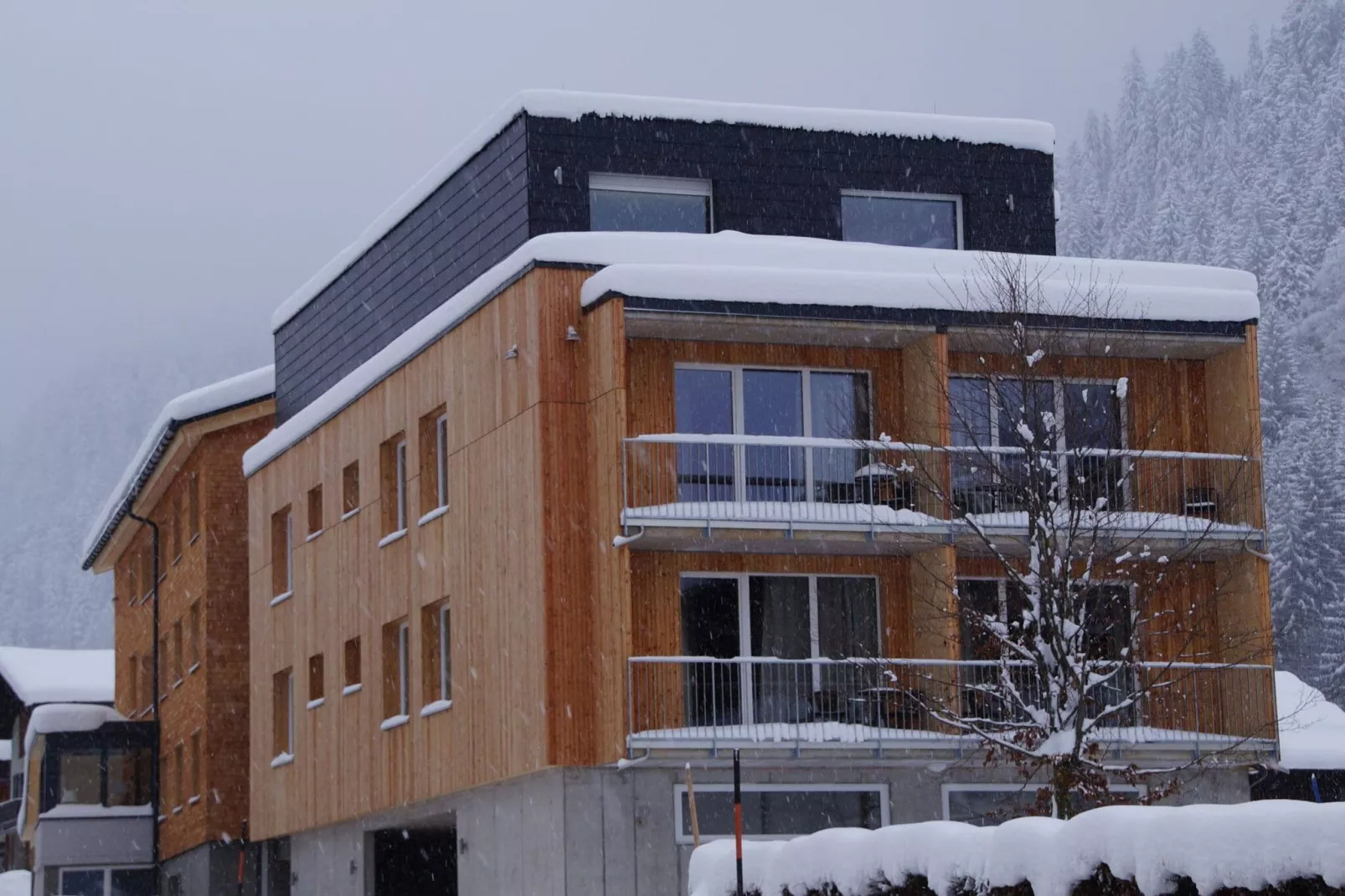 Apartment Studio-Exterior winter