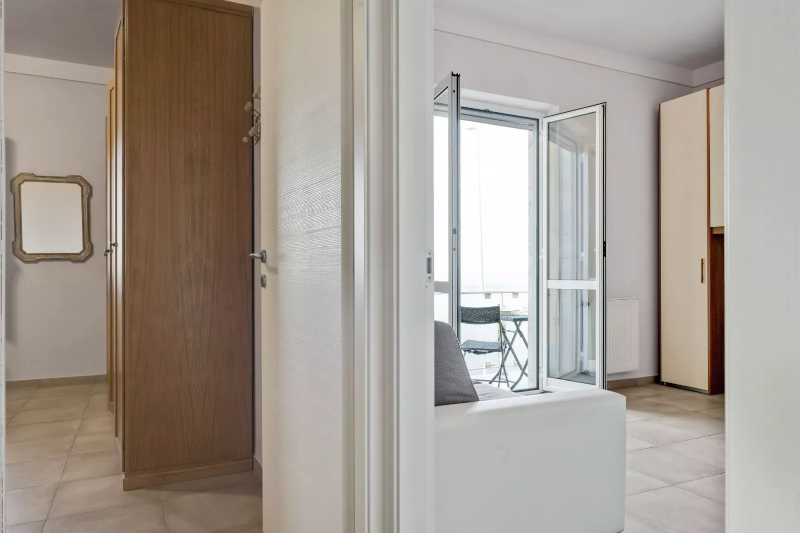 La Scogliera-Living room