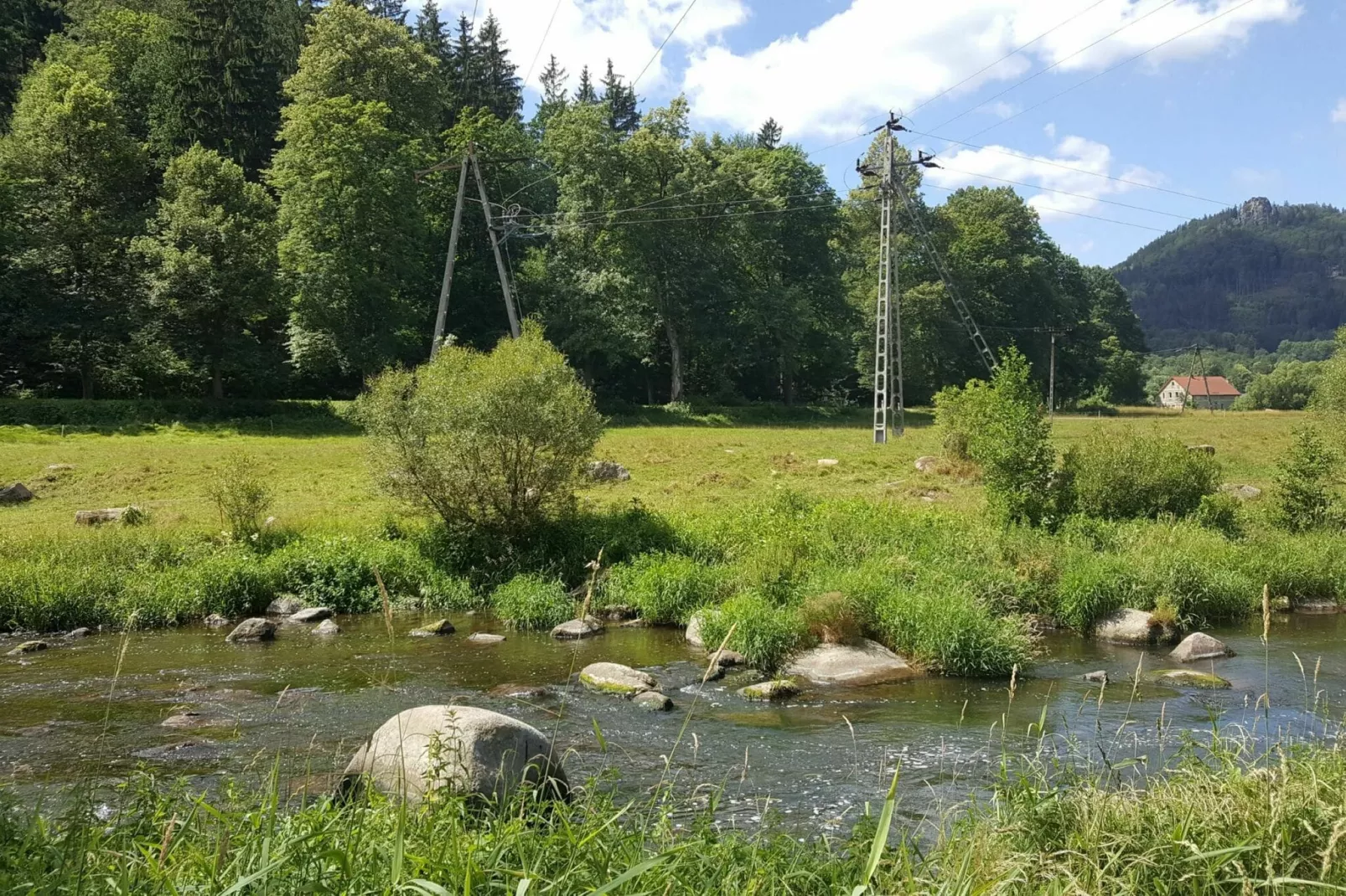 Dom Sokolik- Mountain Apartment-Gebiete Sommer 1 km