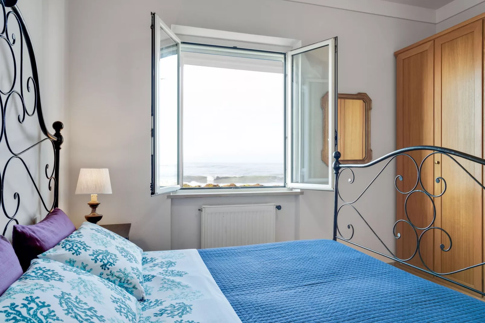 La Scogliera-Bedroom