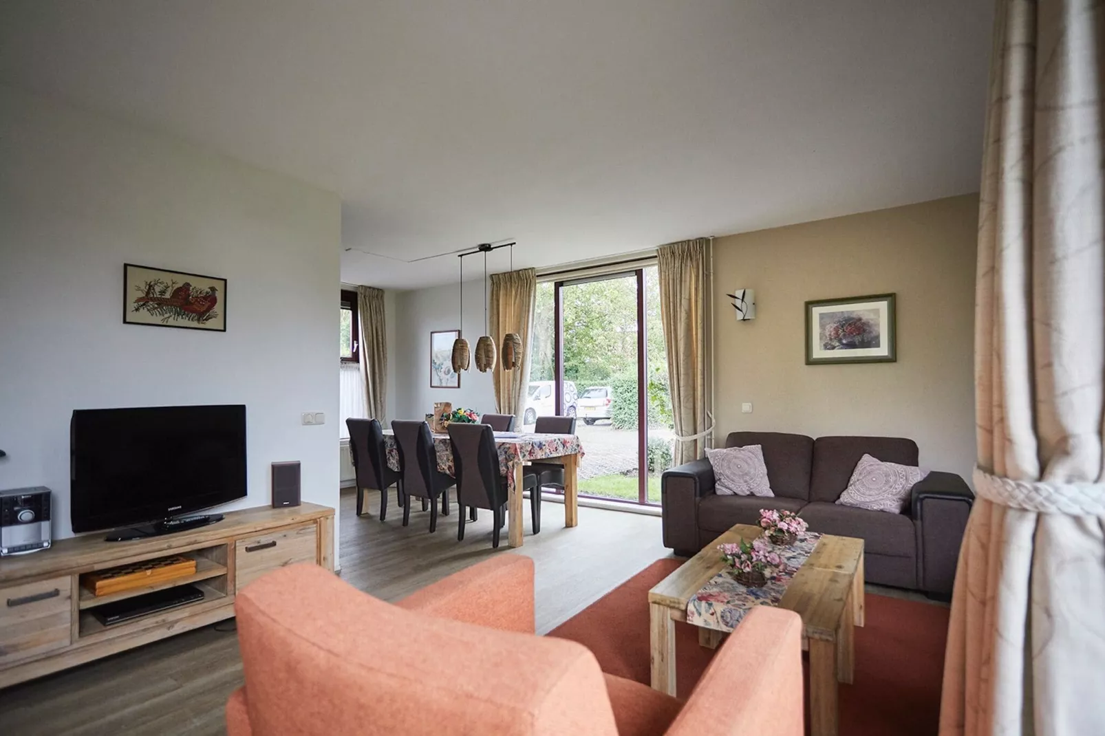 Vakantiepark Hof van Zeeland 5-Wohnzimmer