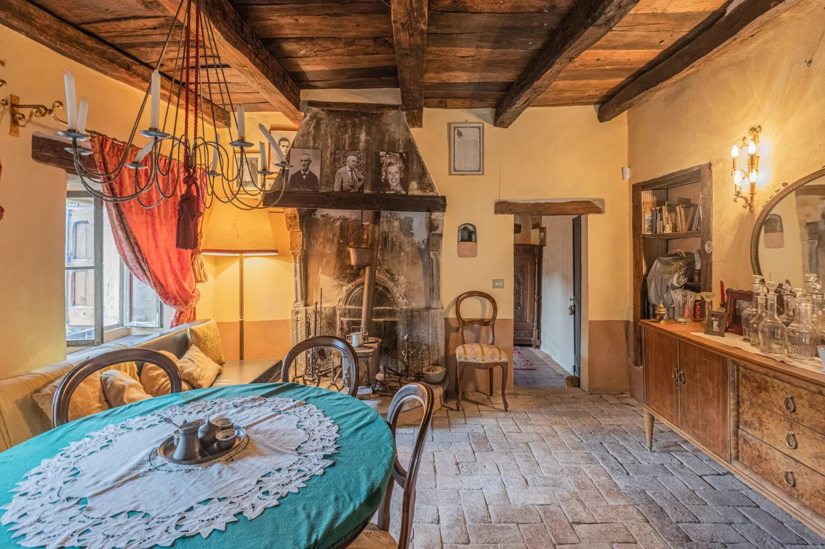 Casa Marchi-Esszimmer