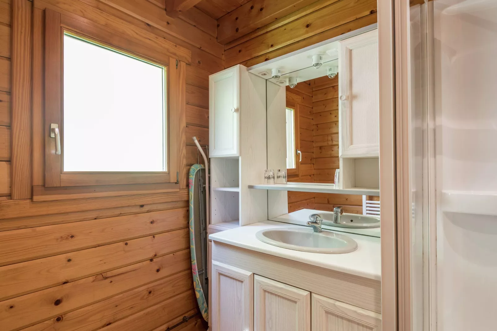 Le Chamois-Bathroom