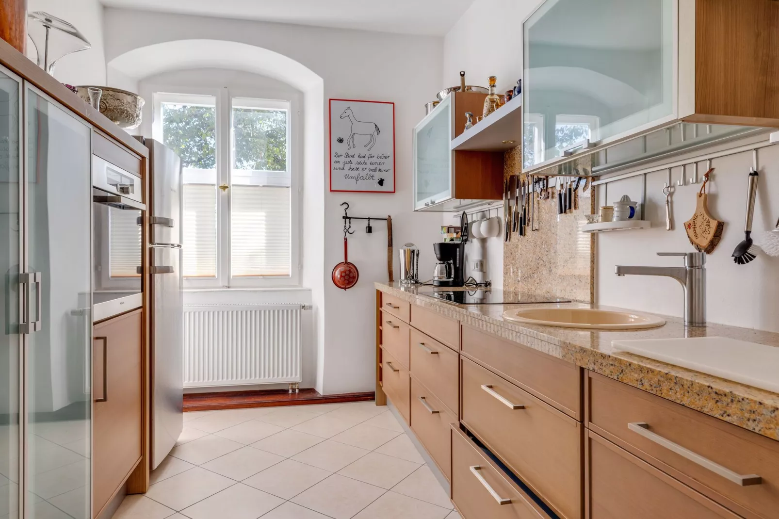 Alter Pfarrhof-Kitchen