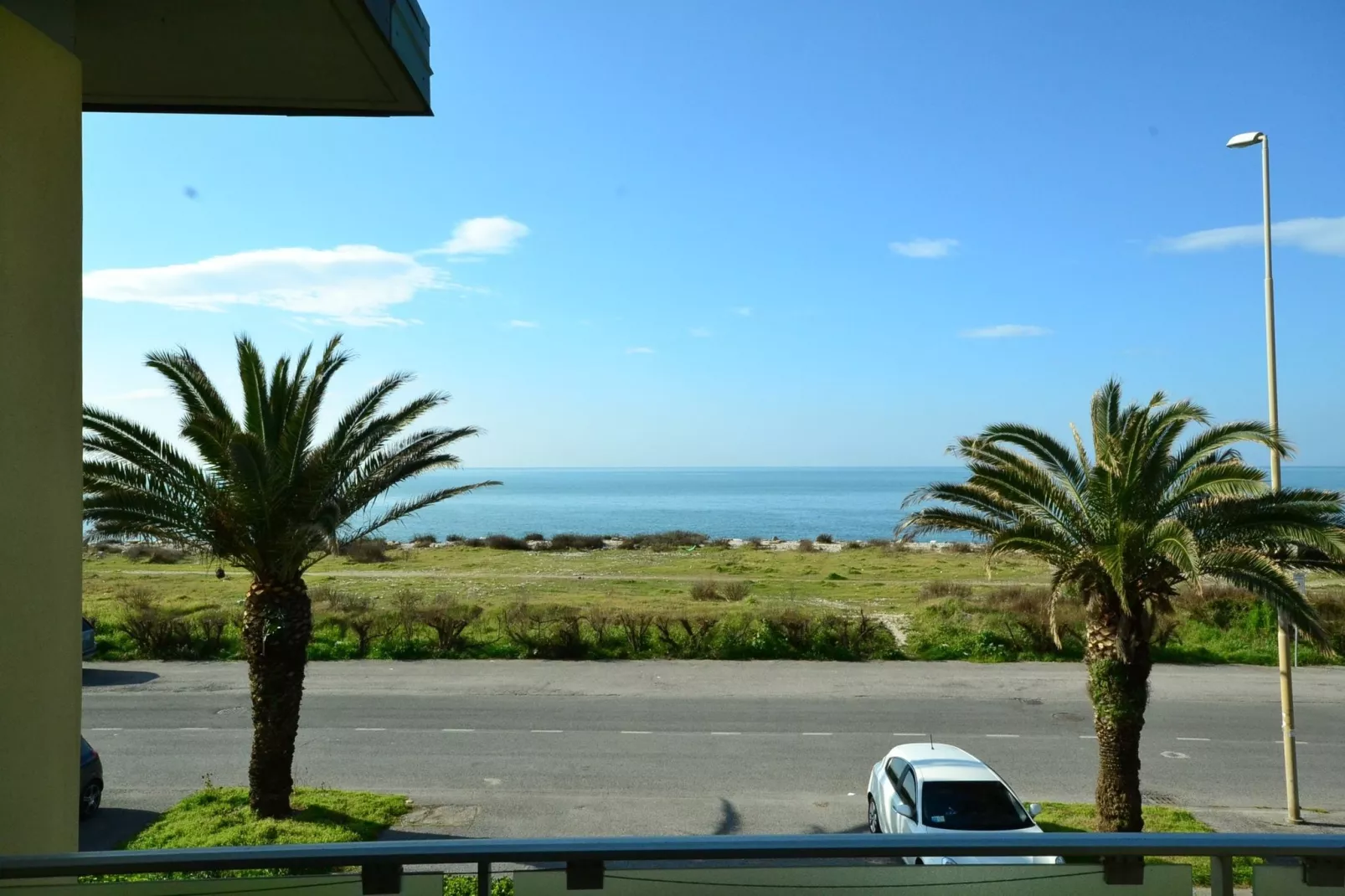 Altra Scogliera-View summer