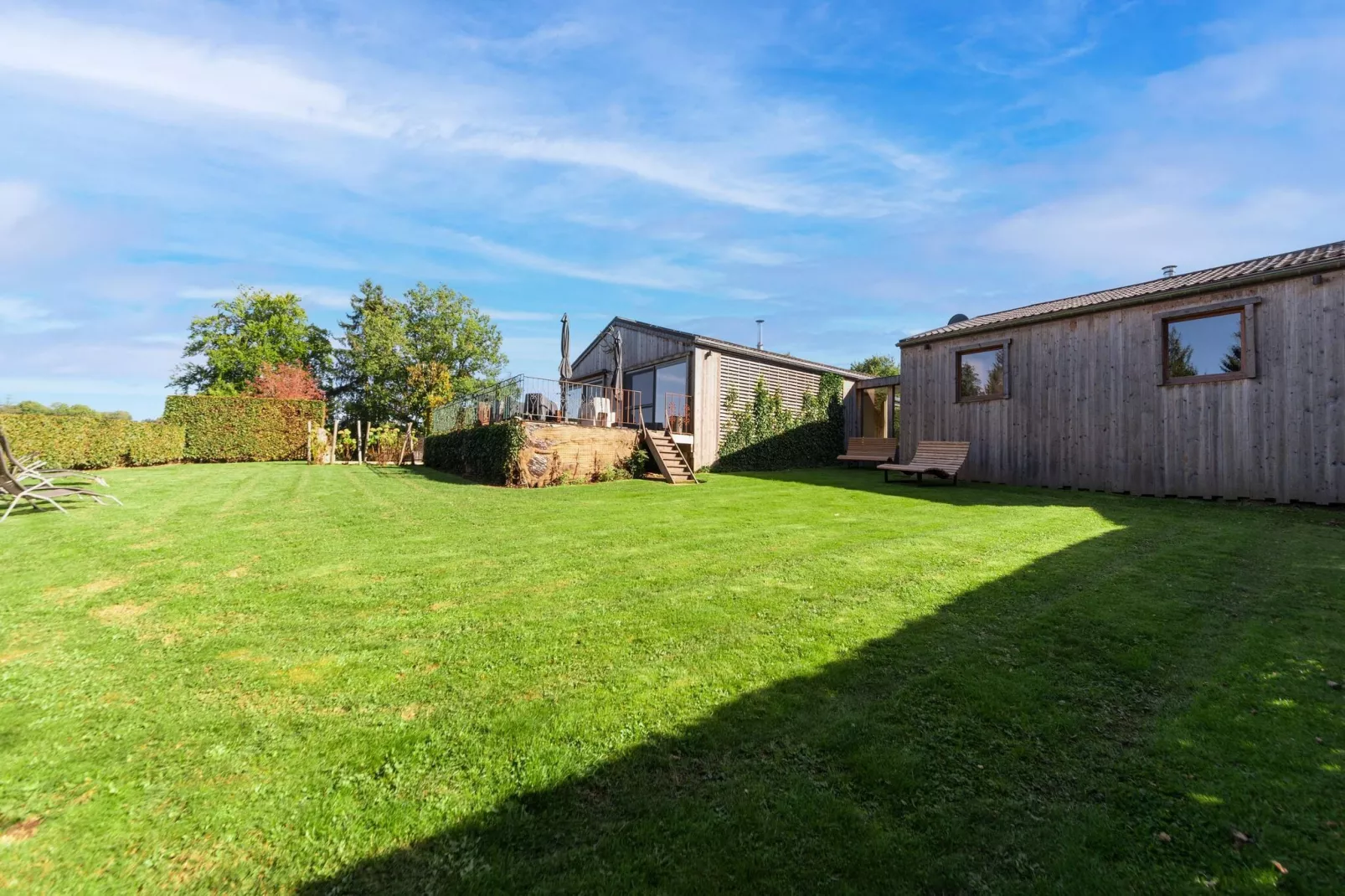 Chalet Bleu-Exterior summer
