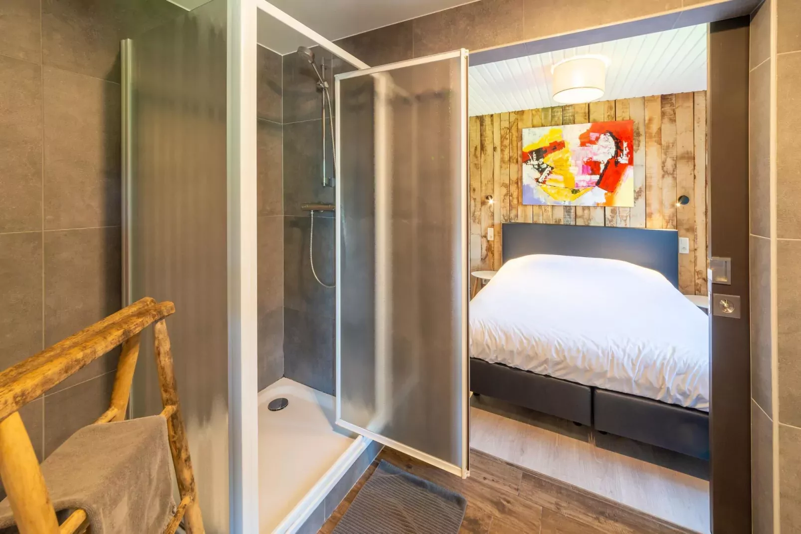Chalet Bleu-Bathroom