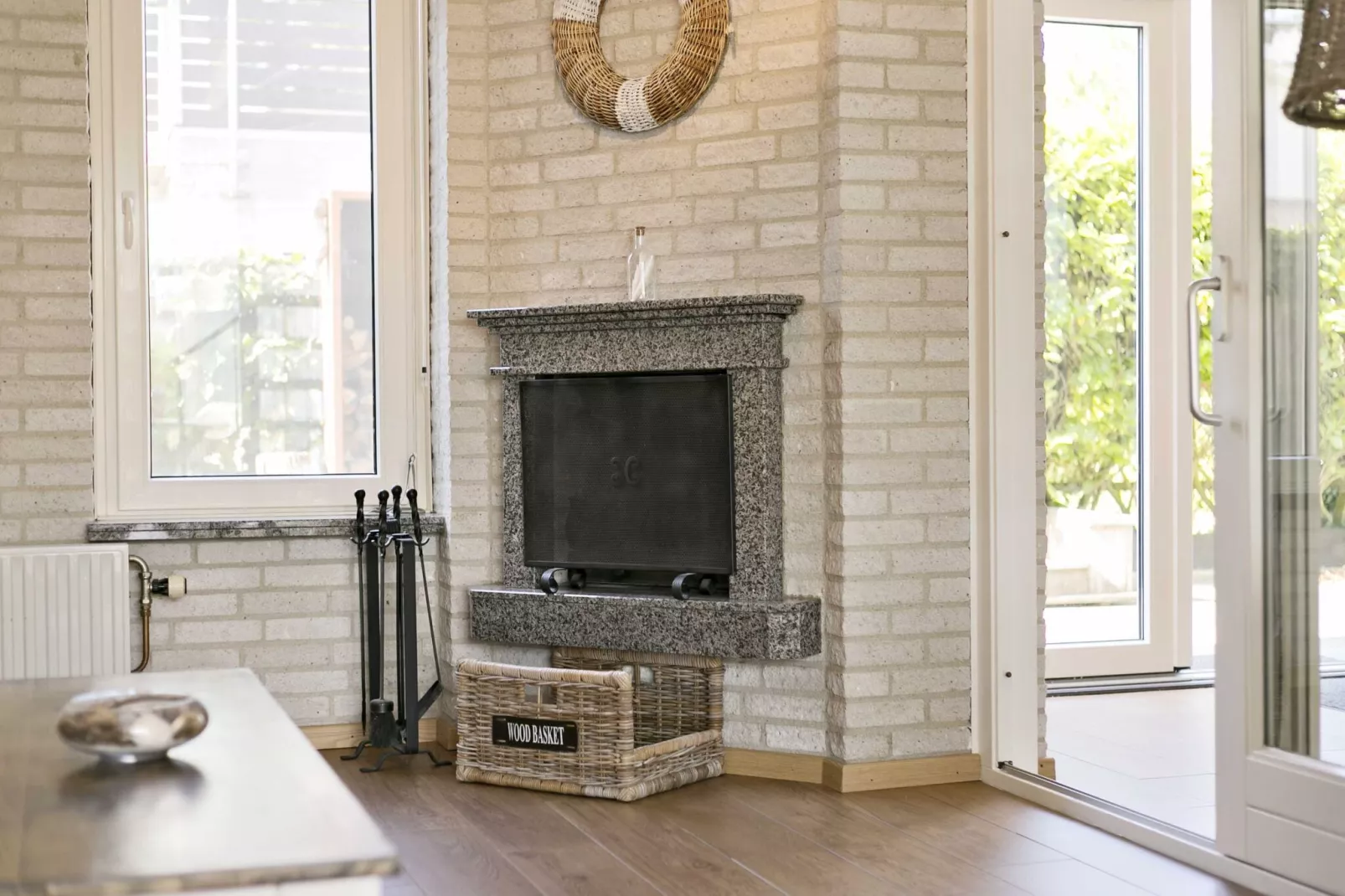 Ostrea 152-Living room