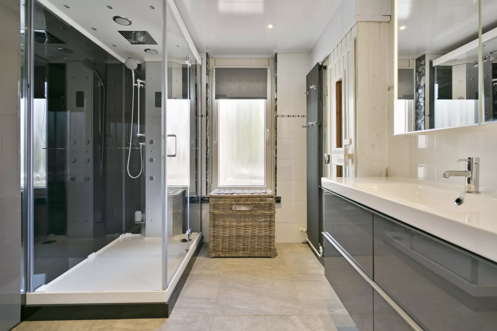 Ostrea 152-Bathroom