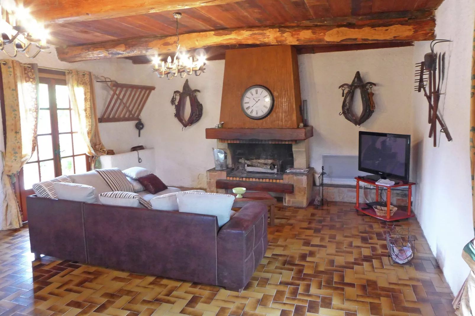 VILLA - FELINES MINERVOIS-Living room