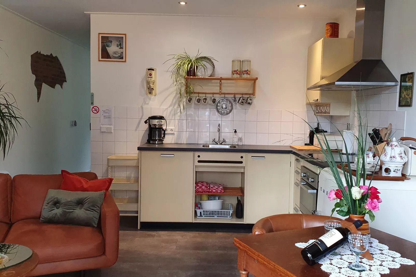 Sannie's Place-Salon