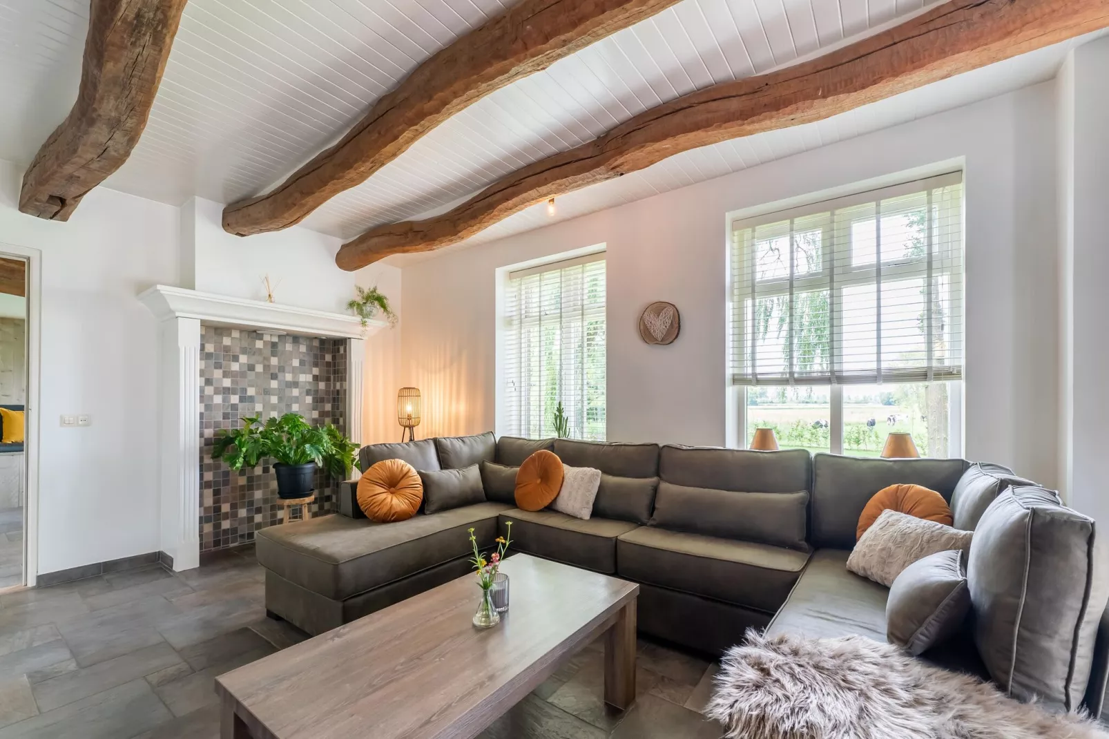 Hoeve Grenszicht-Living room
