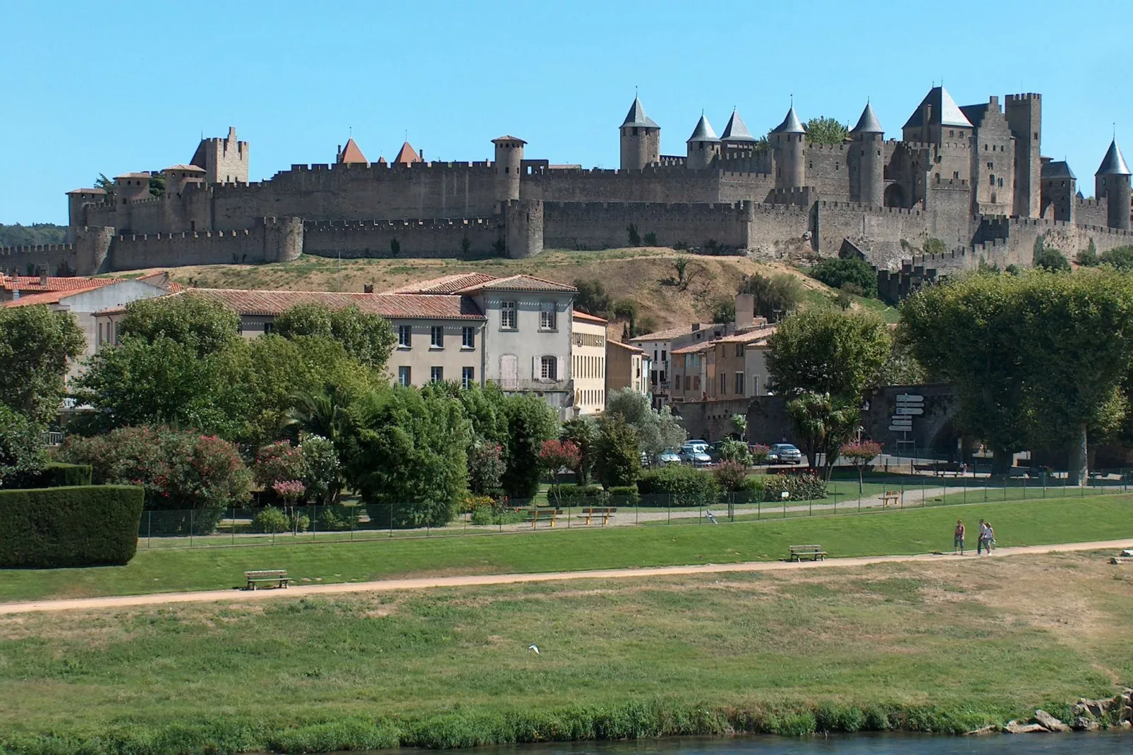 VILLA - FELINES MINERVOIS-Areas summer 20km