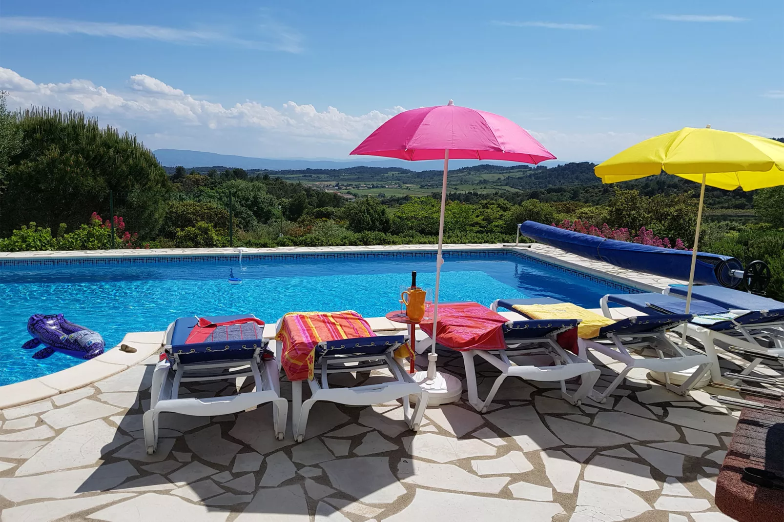 Cristal de Roche-View summer