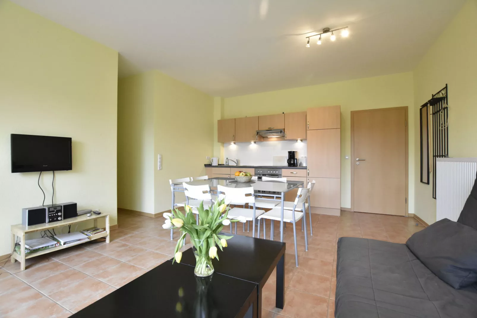 Zierow Z2A-Living room
