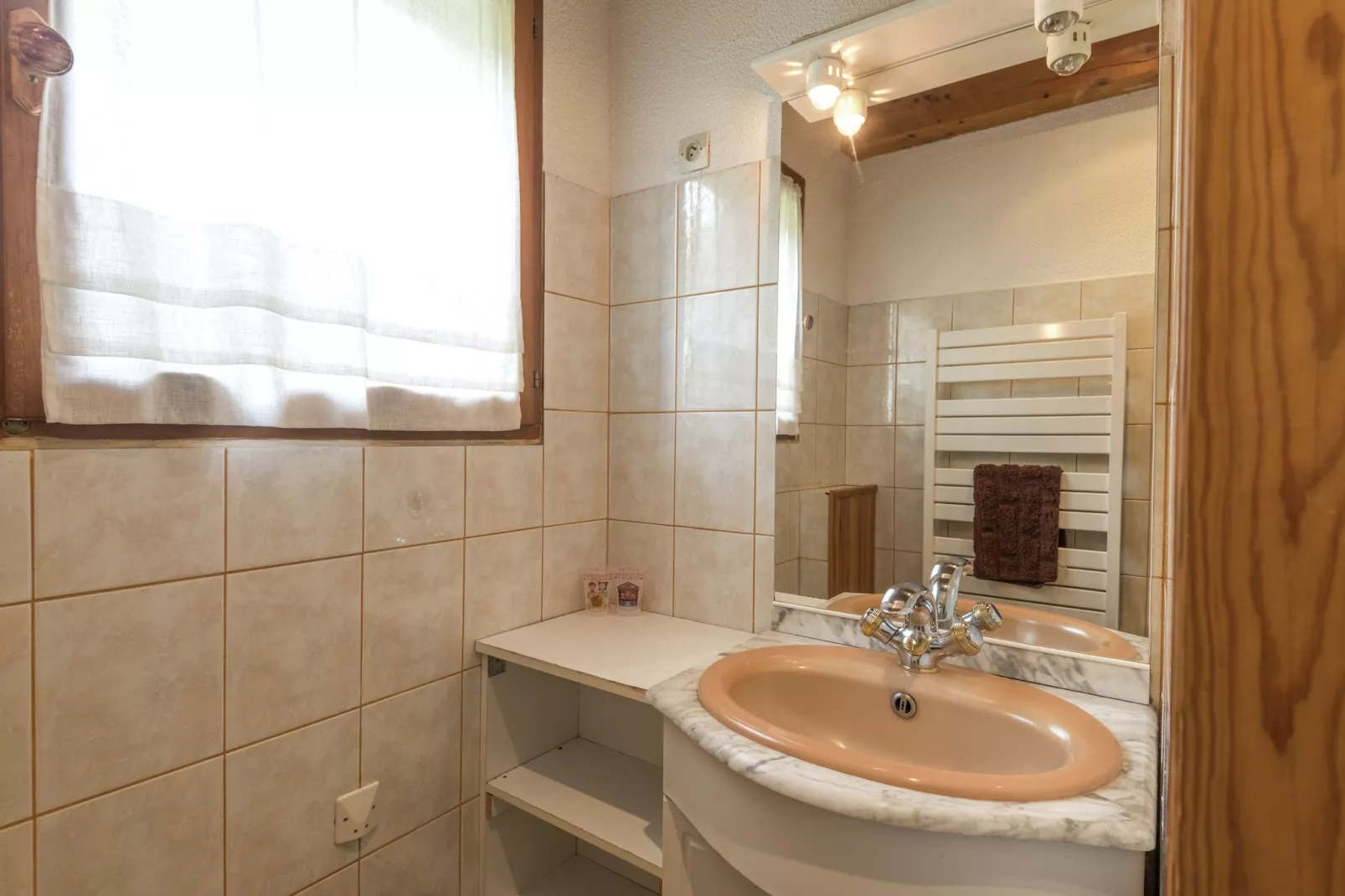 La Marmotte-Bathroom