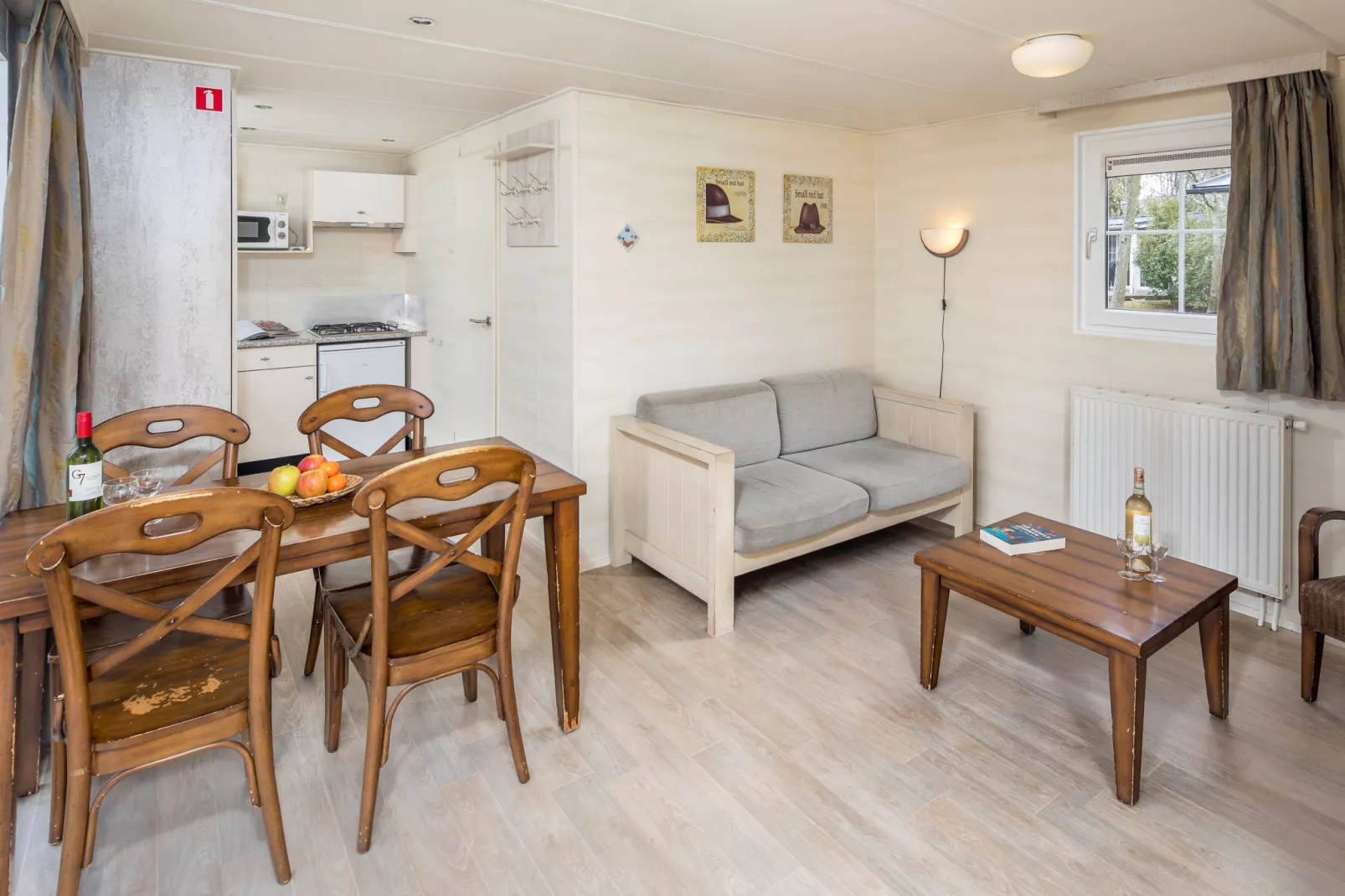 Vakantiepark Beach Resort 2-Living room