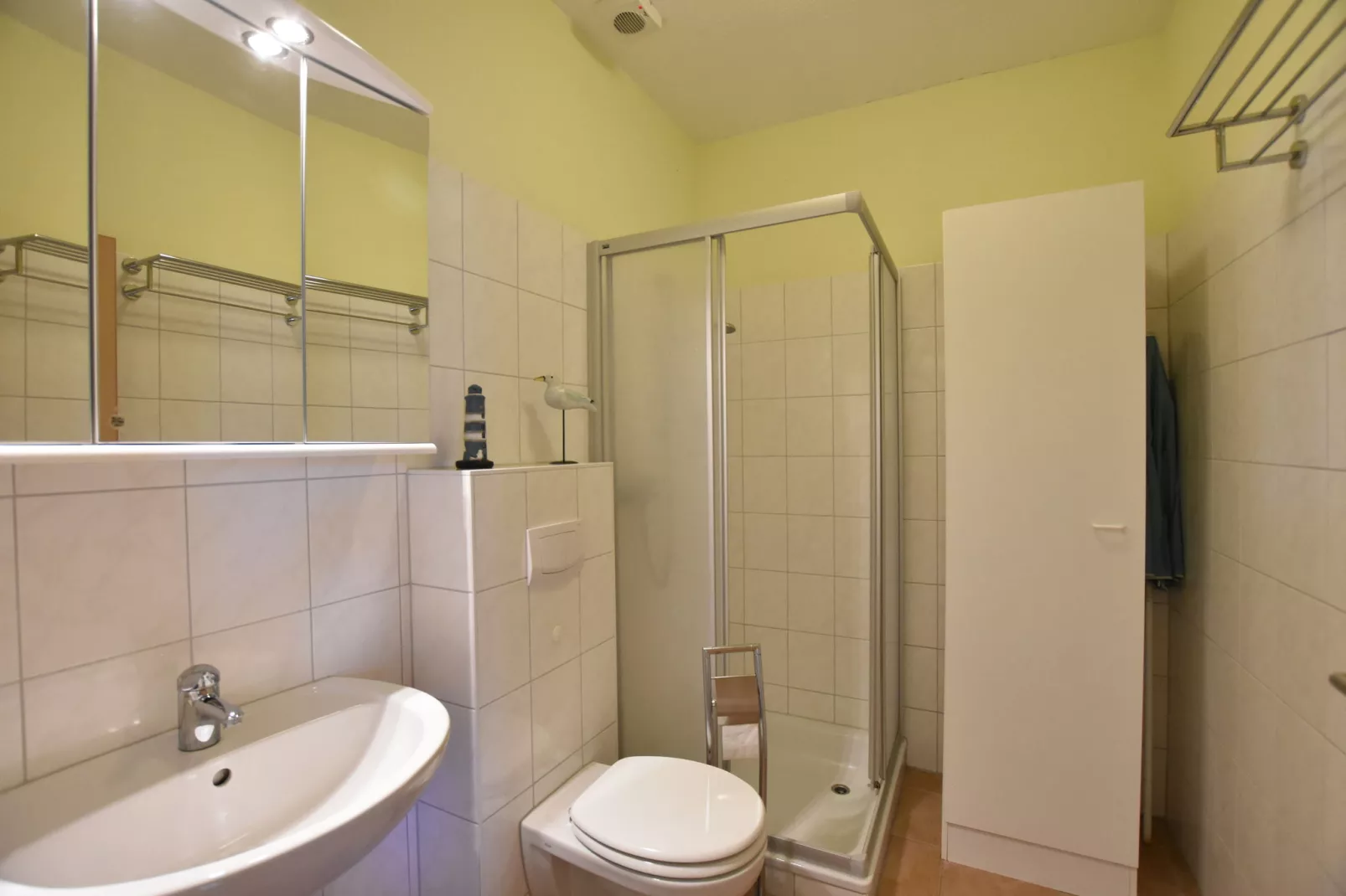 Zierow Z2B-Bathroom