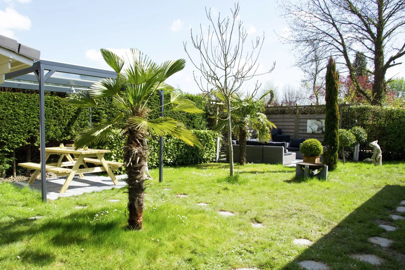 Lounge & Relax-Gardens summer