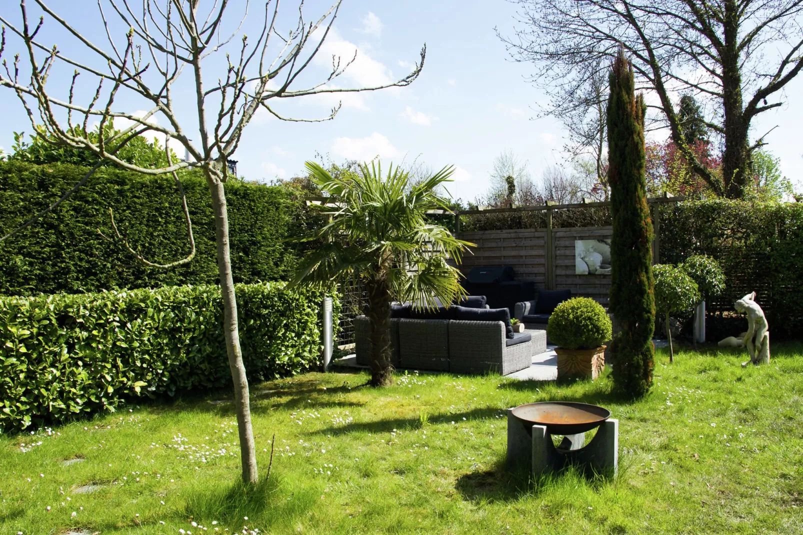 Lounge & Relax-Gardens summer