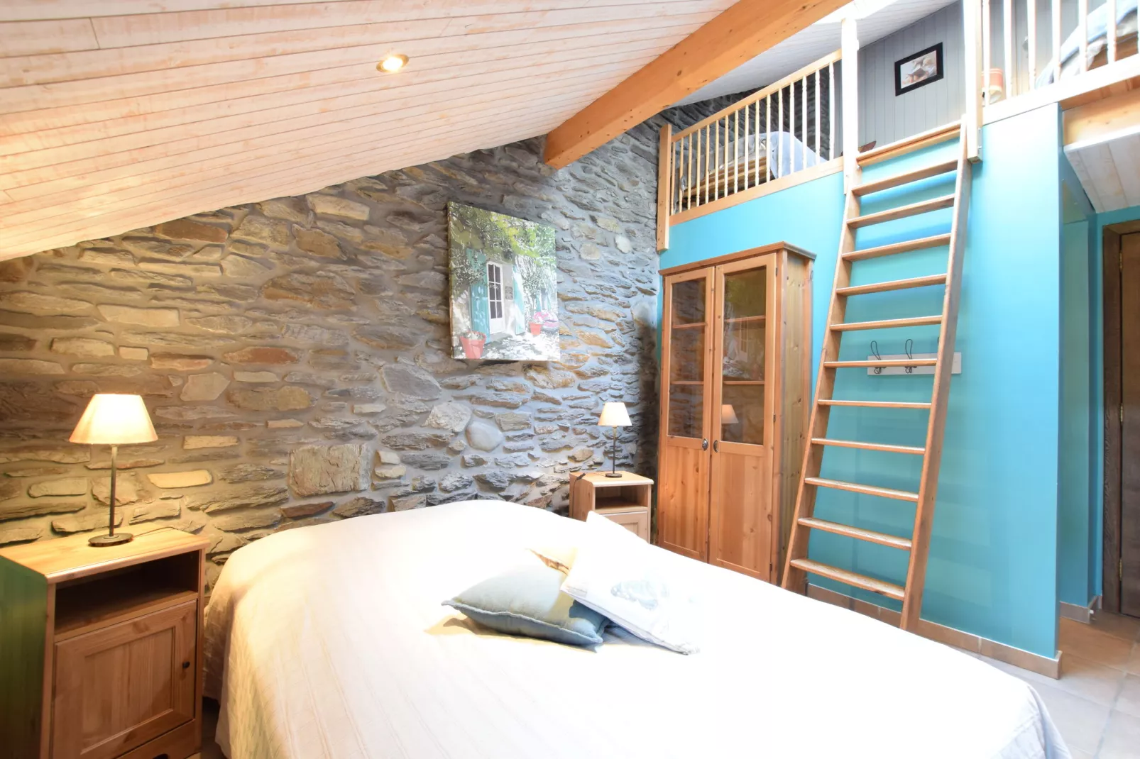 Le moulin d en bas-Bedroom