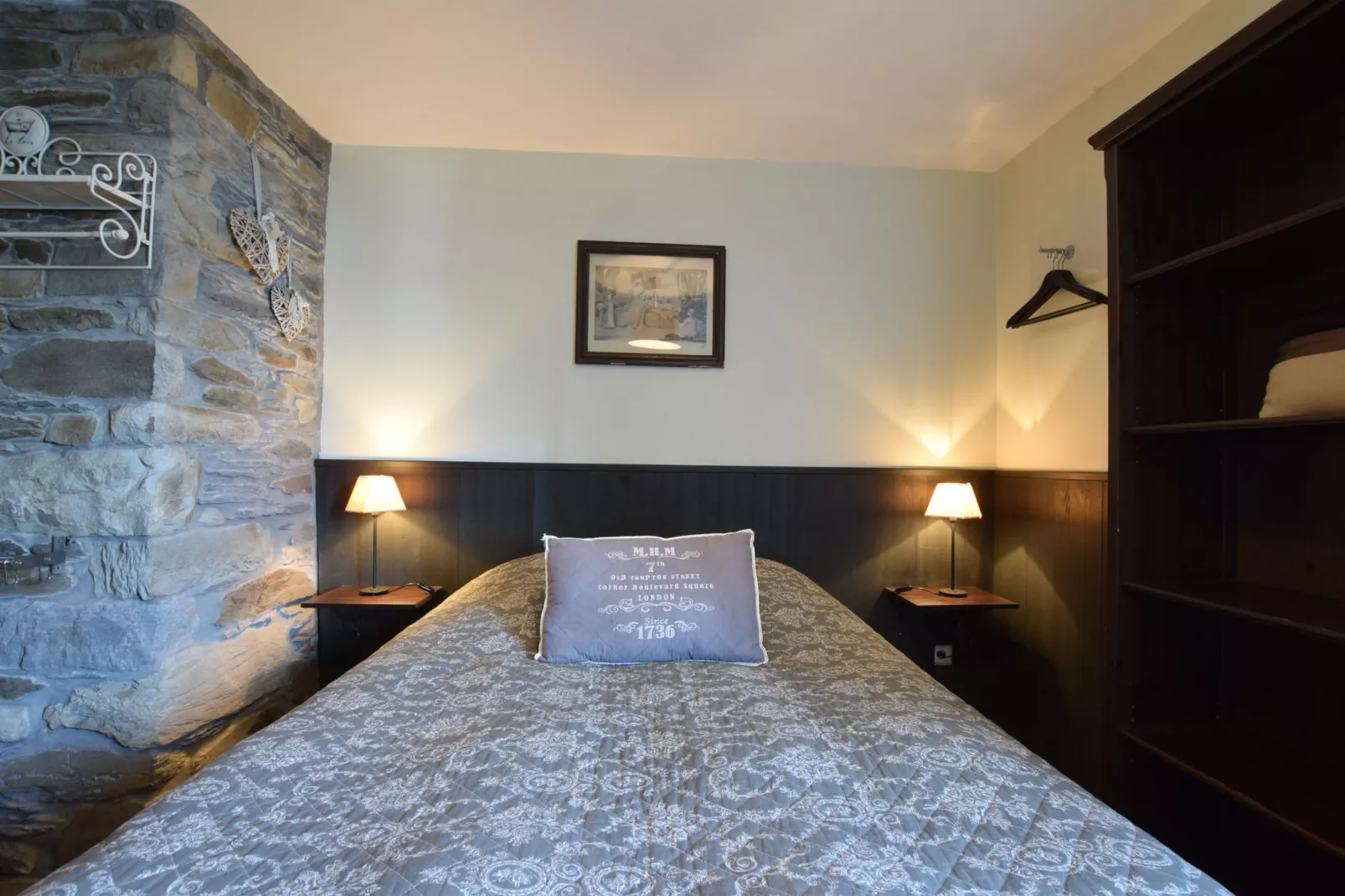 Le moulin d en bas-Bedroom