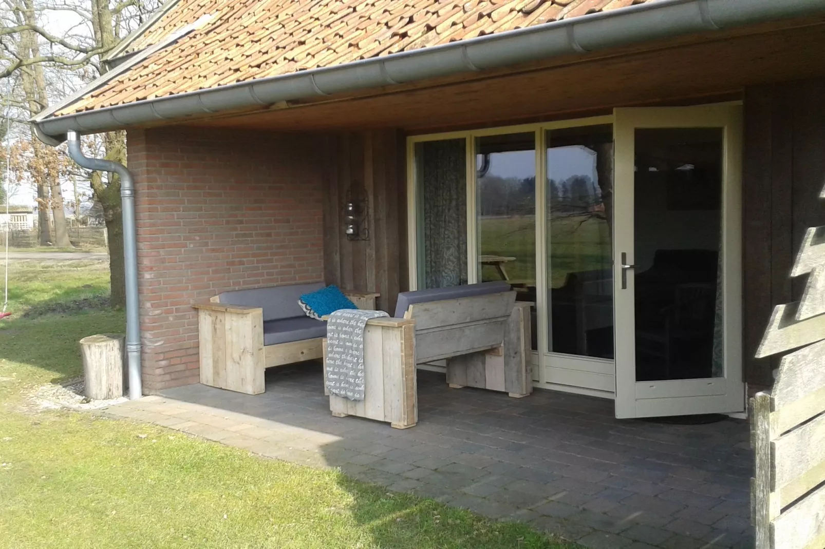 Tuinpad-Exterior summer