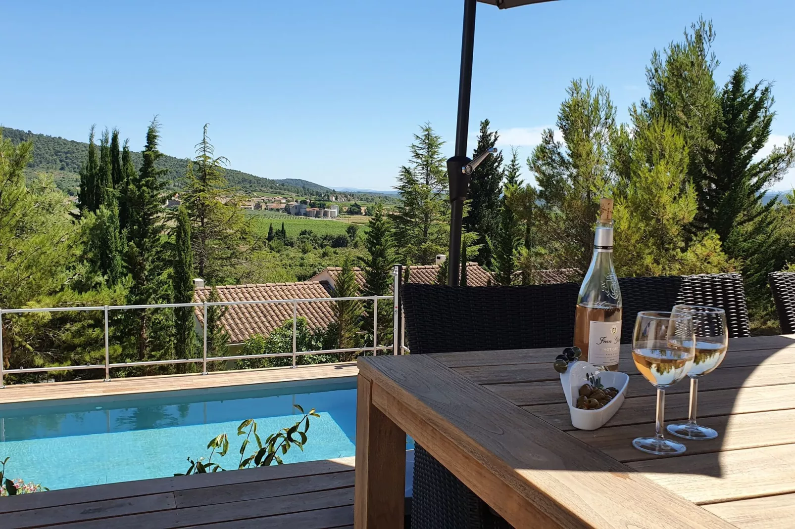 La Garrigue-Terrace balcony