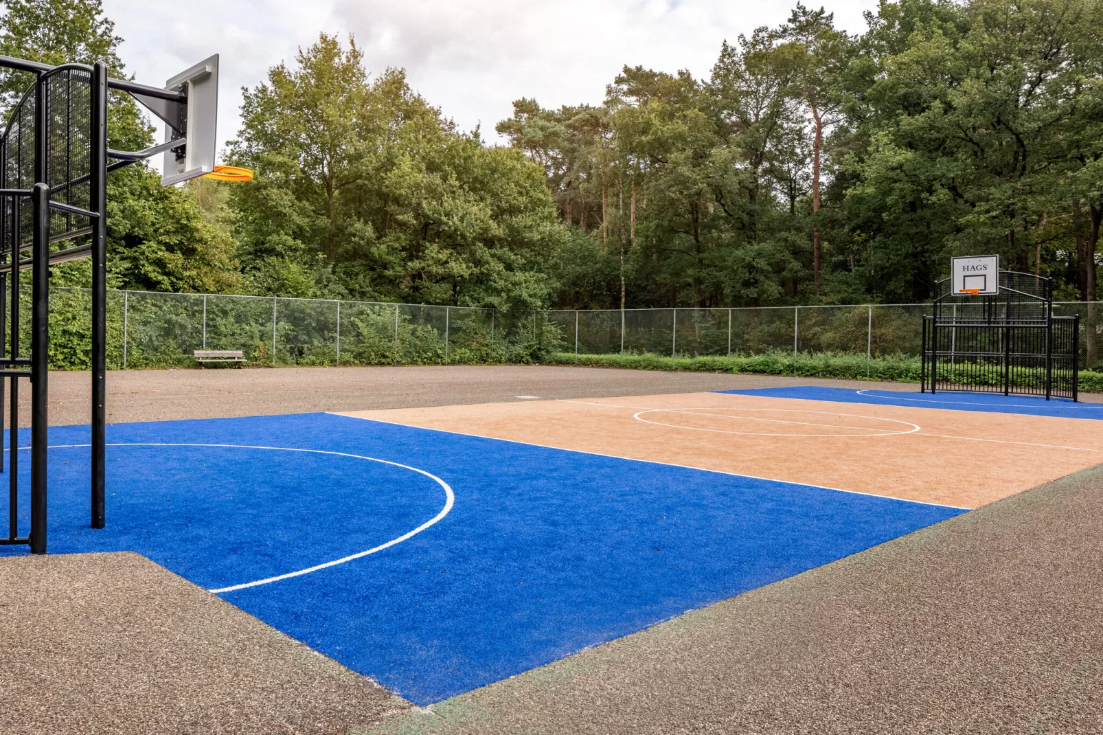 Bospark Lunsbergen 6-Park facilities