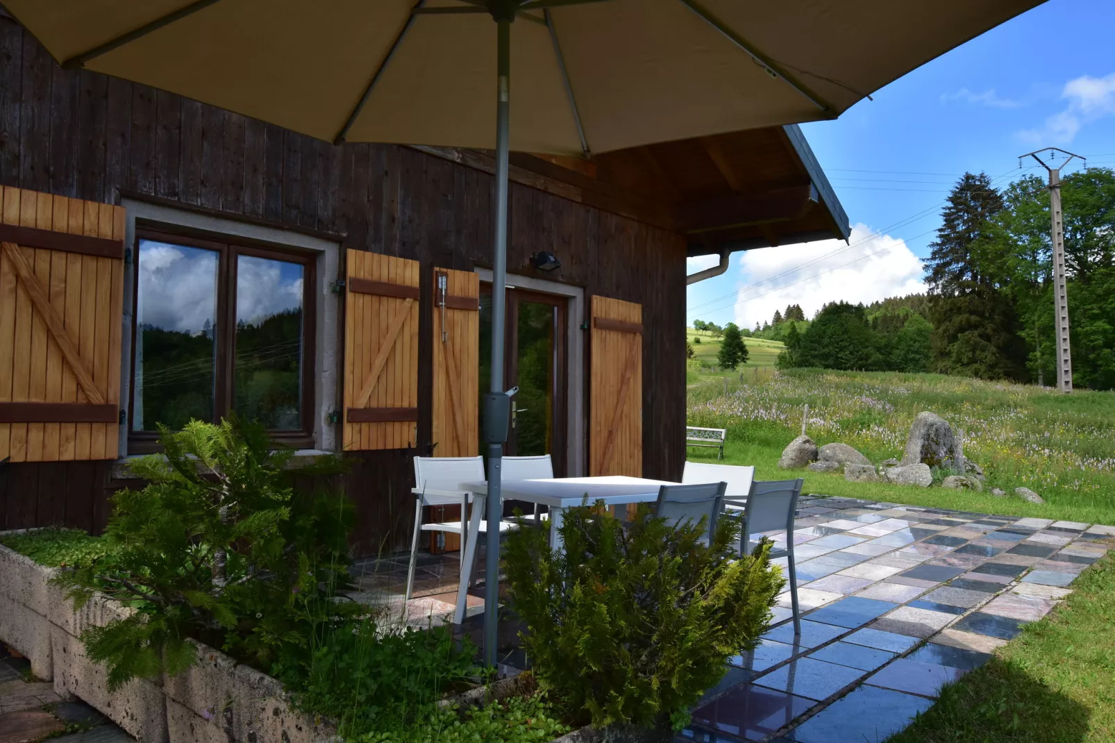 La Bergerie-Exterior in summer