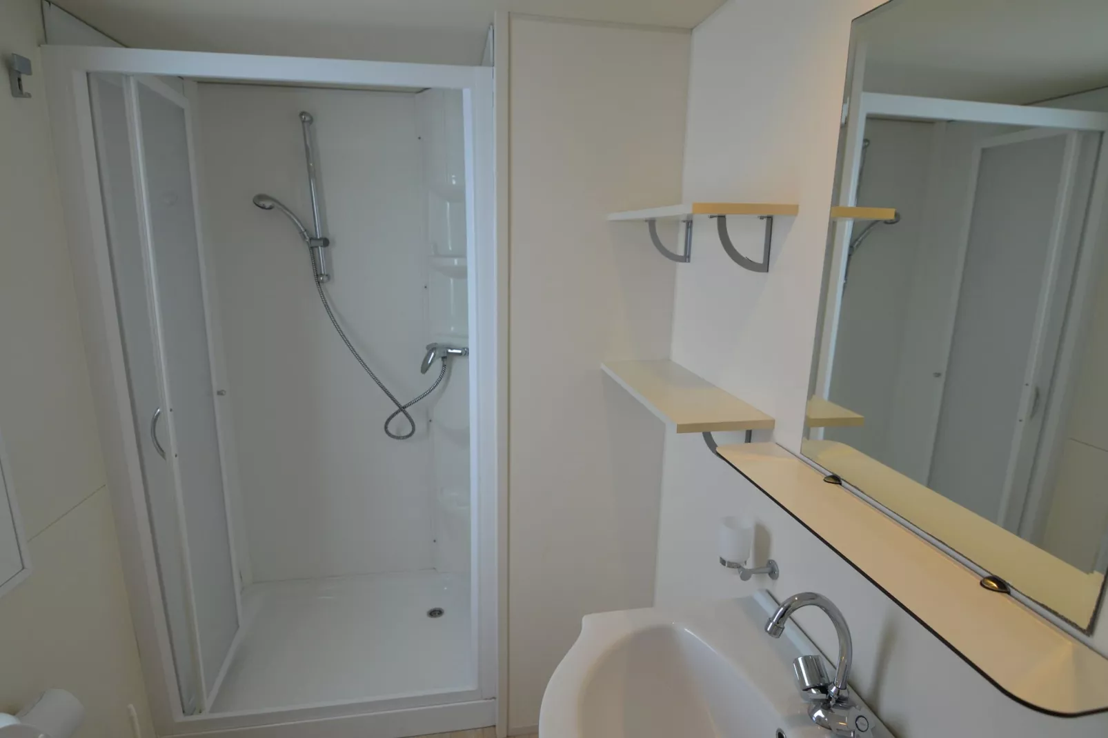 Camping Classe Village - Atlantide-Bathroom