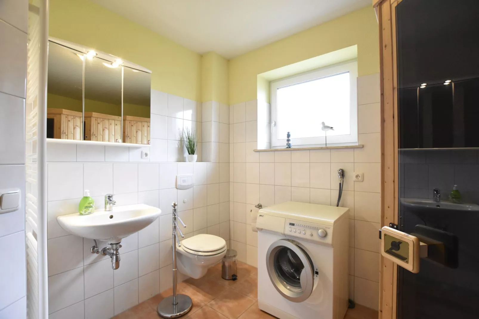Zierow Z4A-Bathroom