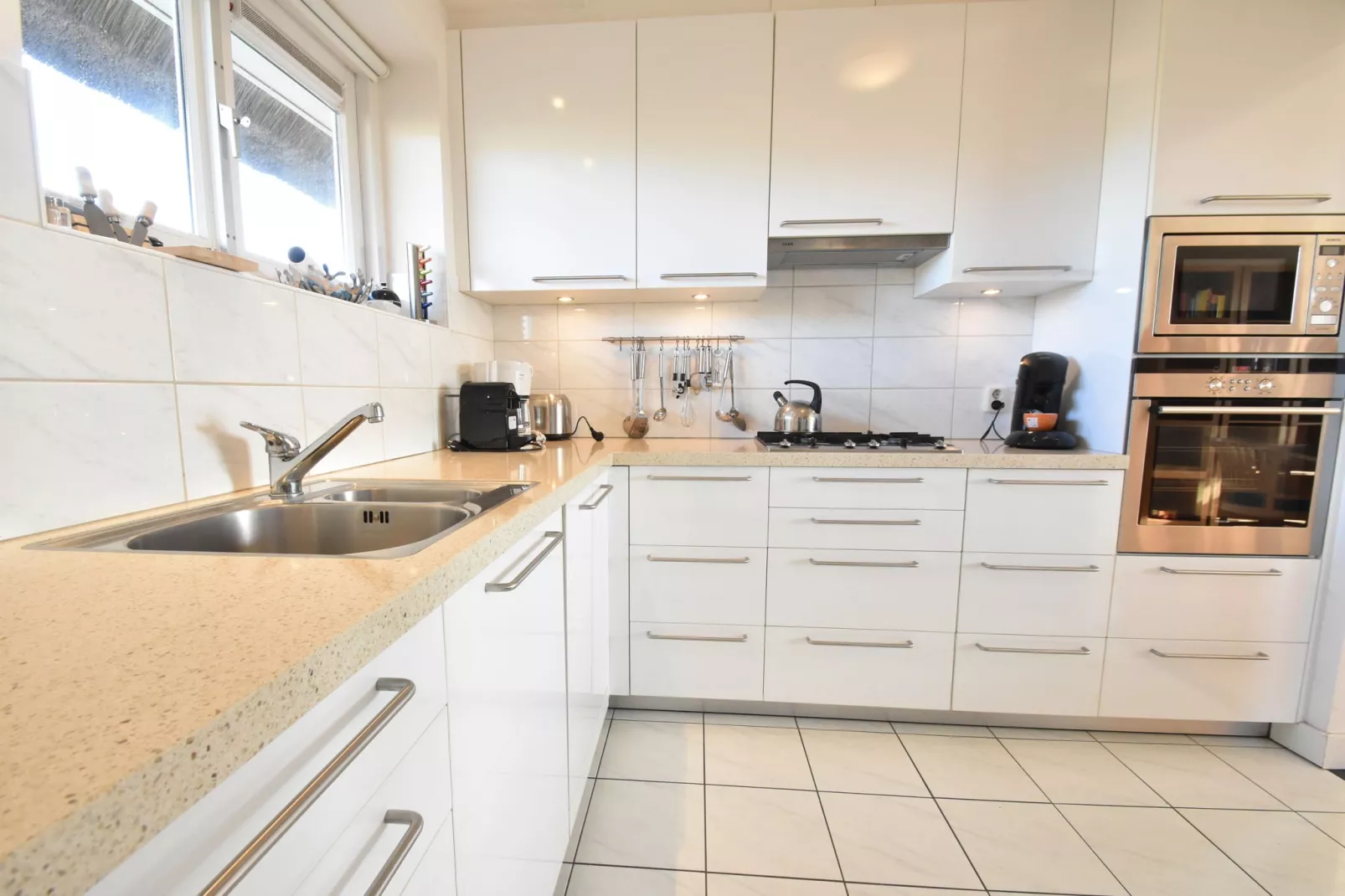 Duindroom op Terschelling-Kitchen