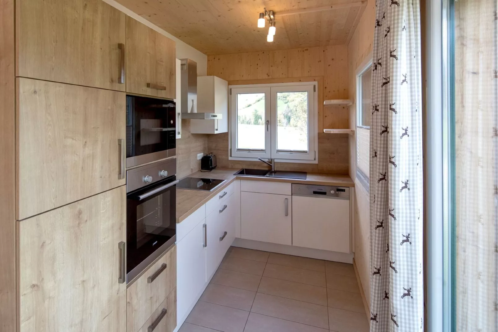 Kreischberg Chalets 49a-Kitchen