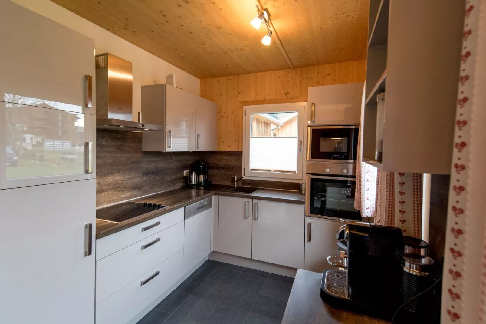 Kreischberg Chalets 49a-Kitchen