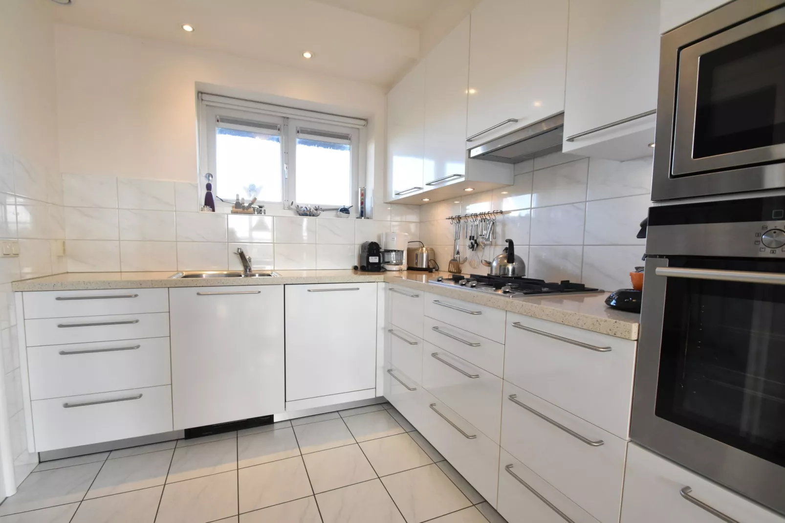 Duindroom op Terschelling-Kitchen