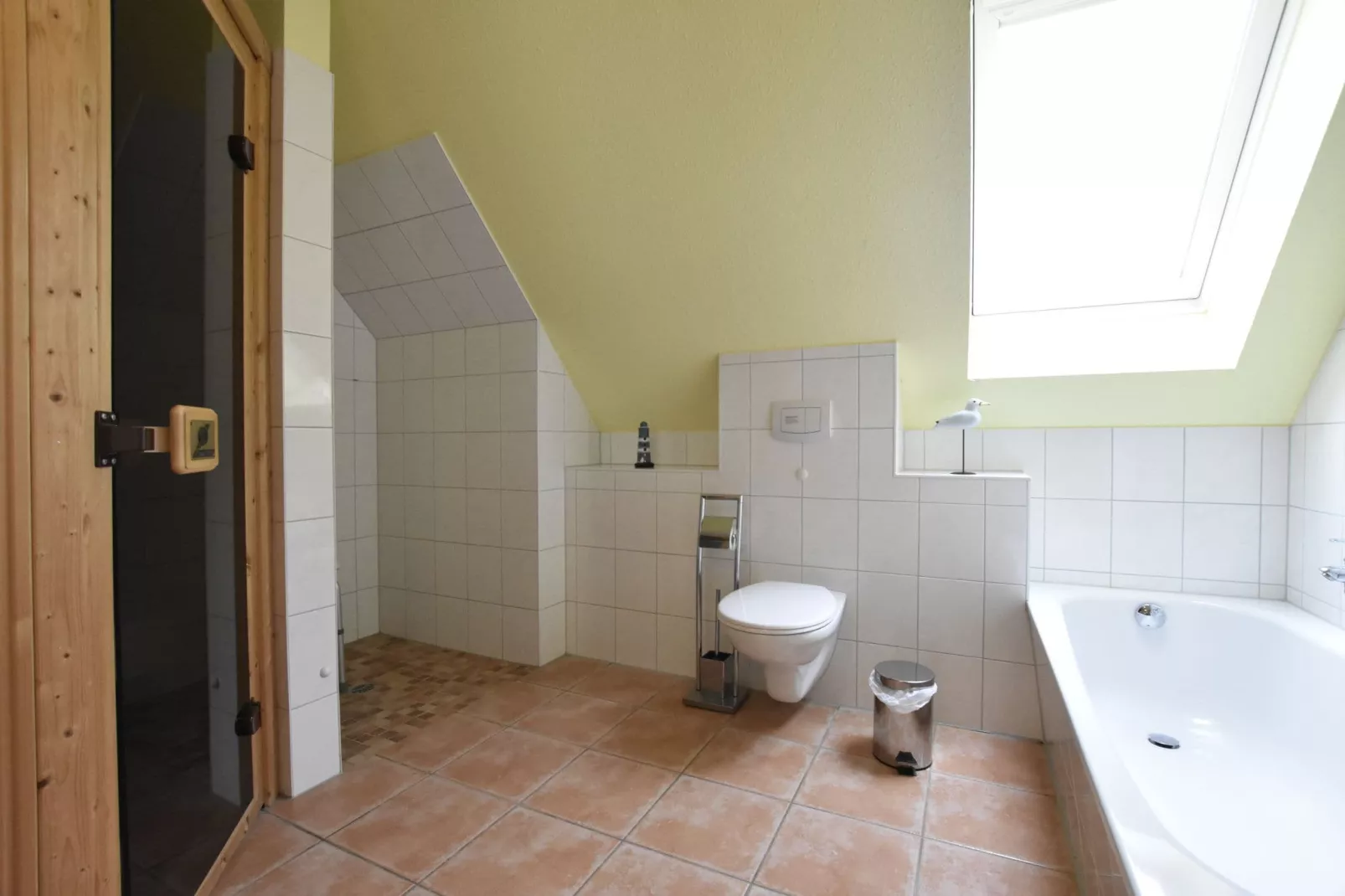 Zierow Z4B-Bathroom